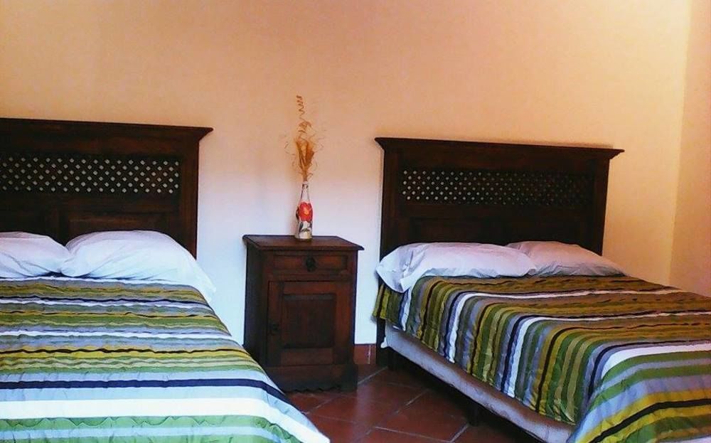Hostal Antigua Exterior photo