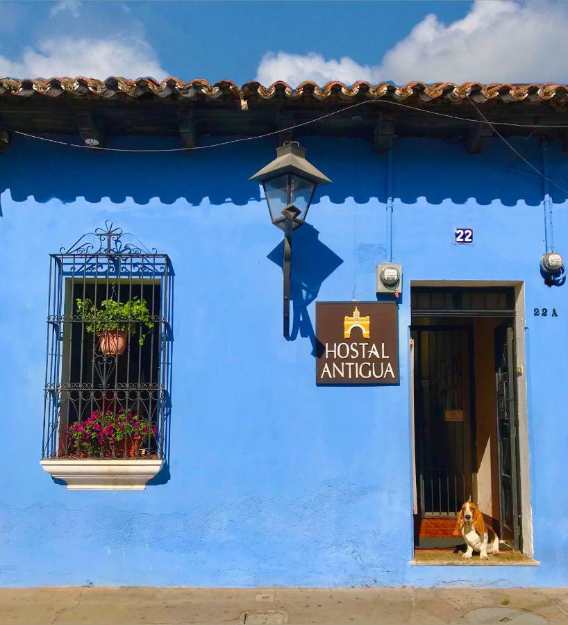 Hostal Antigua Exterior photo
