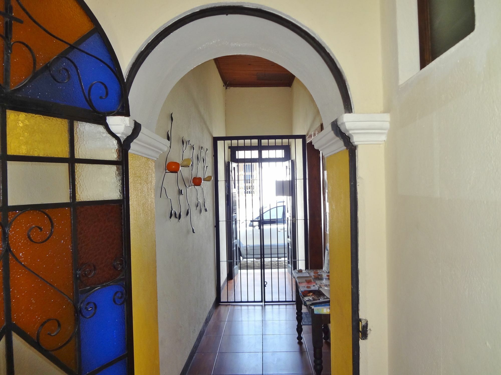 Hostal Antigua Exterior photo